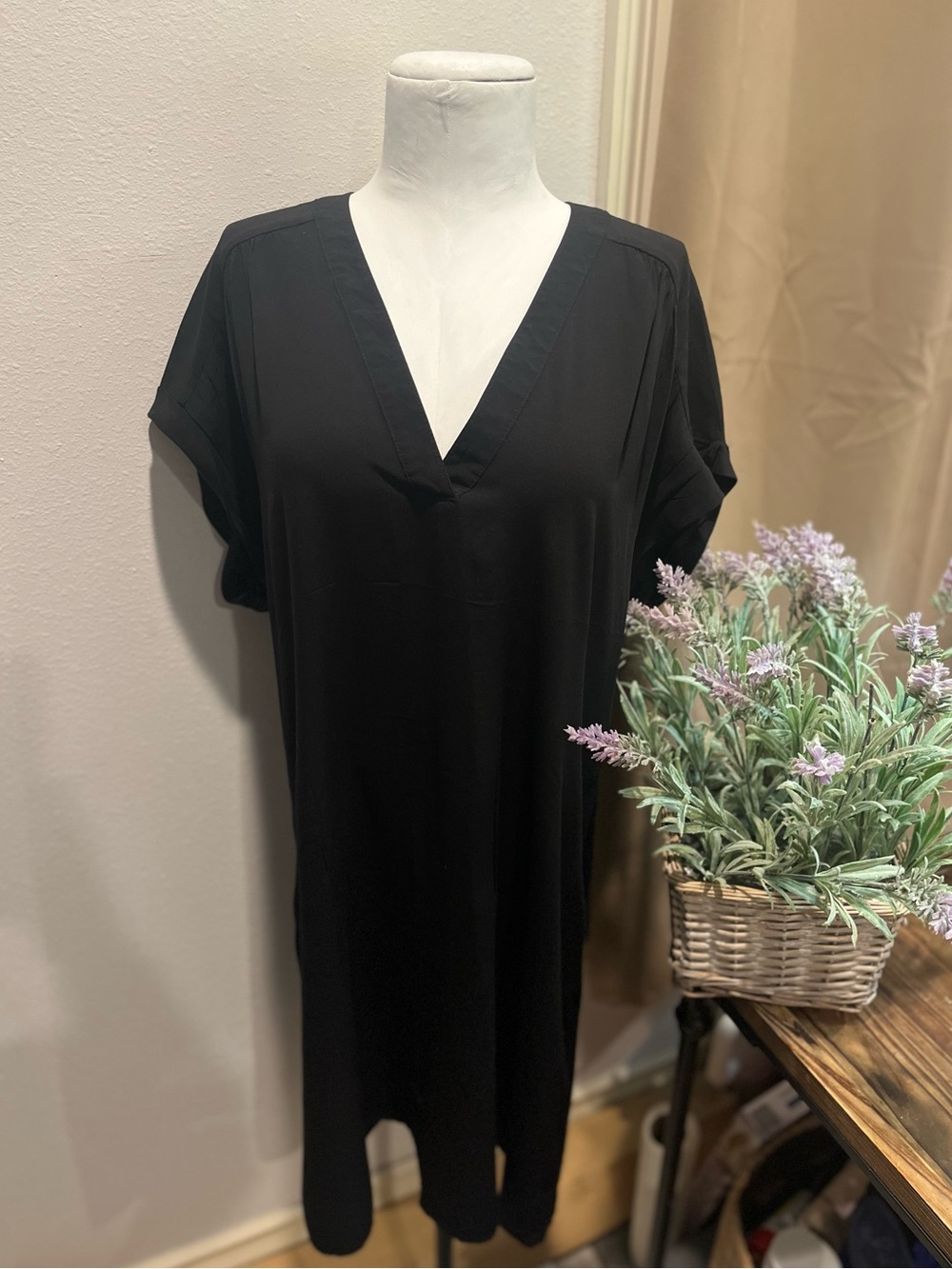Gap Black Women’s Short Sleeve Shirt Dress